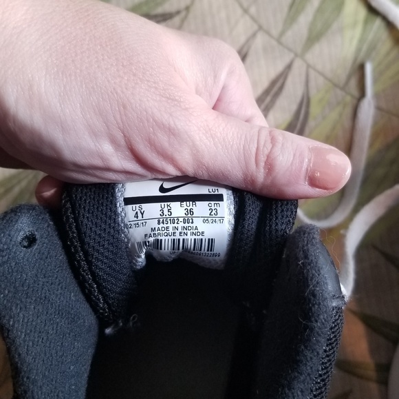 Nike high tops - Picture 4 of 4